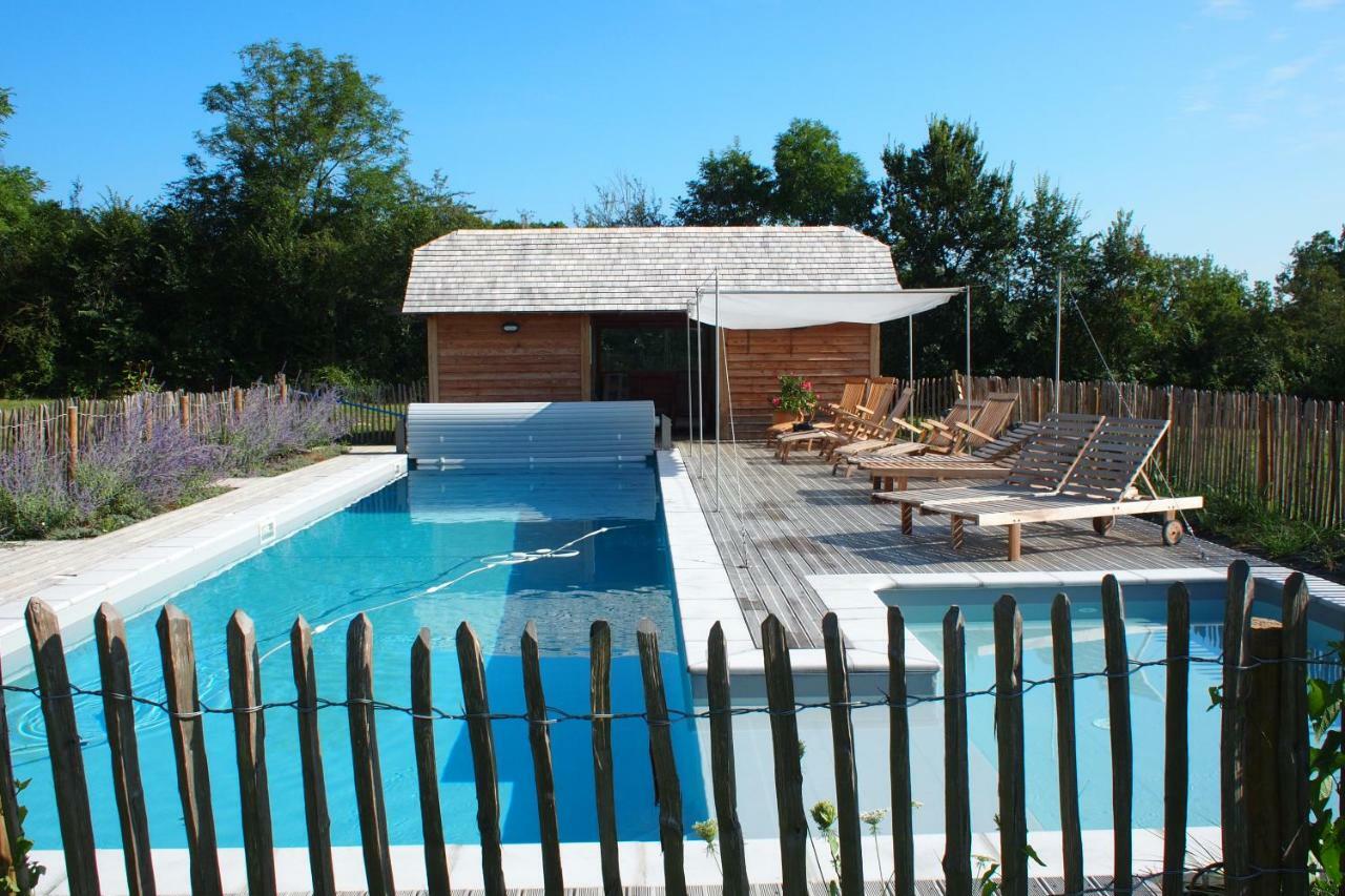 Bed and Breakfast Le Couvent De Neuviale Parisot  Zewnętrze zdjęcie