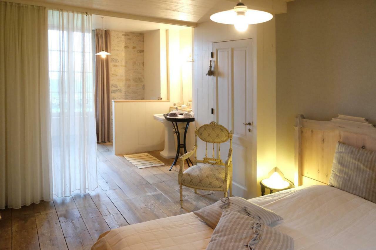 Bed and Breakfast Le Couvent De Neuviale Parisot  Zewnętrze zdjęcie