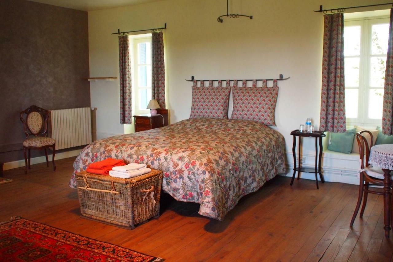 Bed and Breakfast Le Couvent De Neuviale Parisot  Zewnętrze zdjęcie