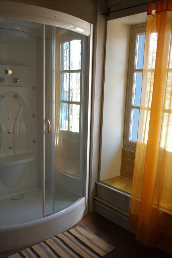 Bed and Breakfast Le Couvent De Neuviale Parisot  Zewnętrze zdjęcie