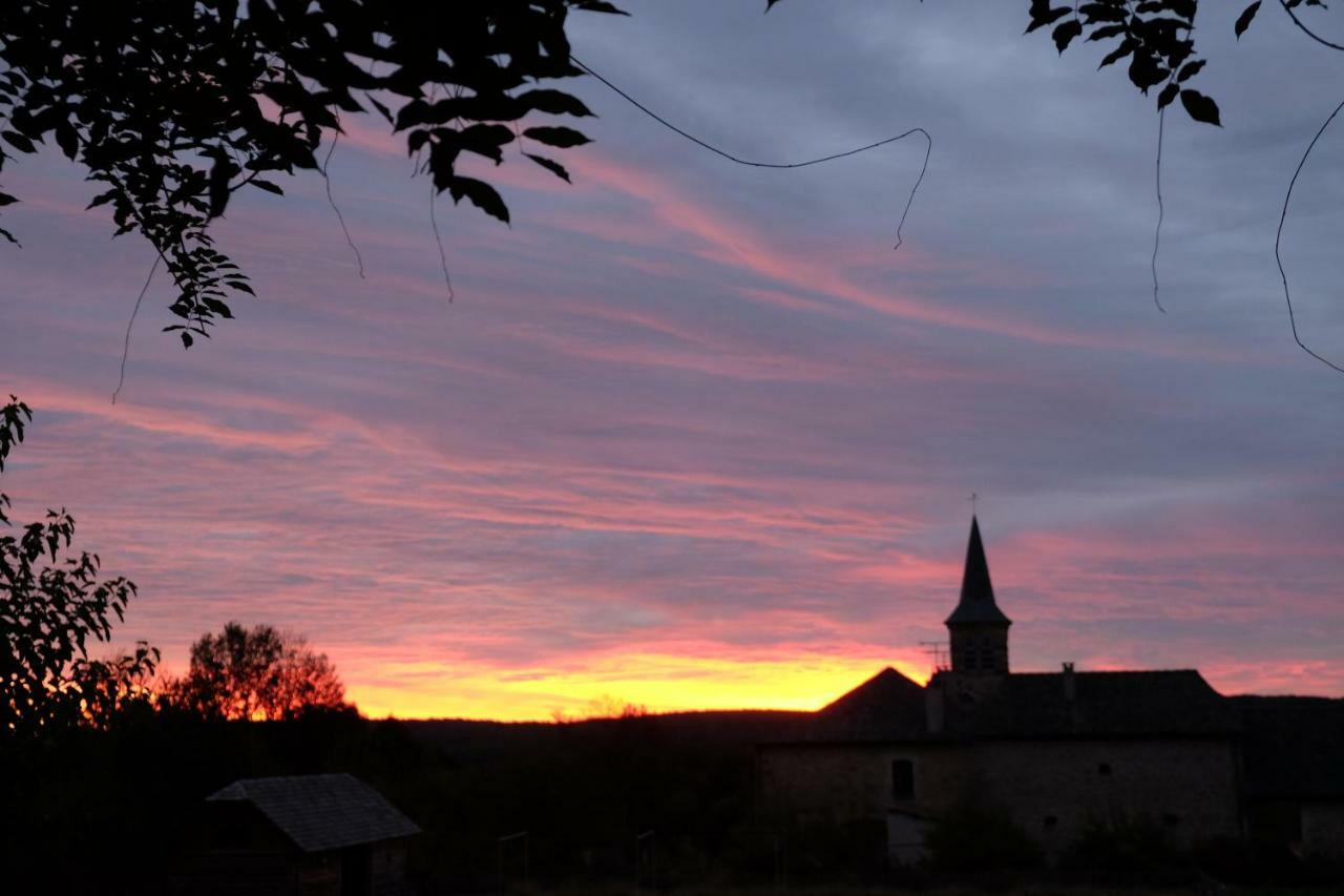 Bed and Breakfast Le Couvent De Neuviale Parisot  Zewnętrze zdjęcie